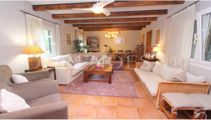 /hs/ENG/Property/for-sale/House-in-Ses-Salines-Colonia-de-Sant-Jordi/002741