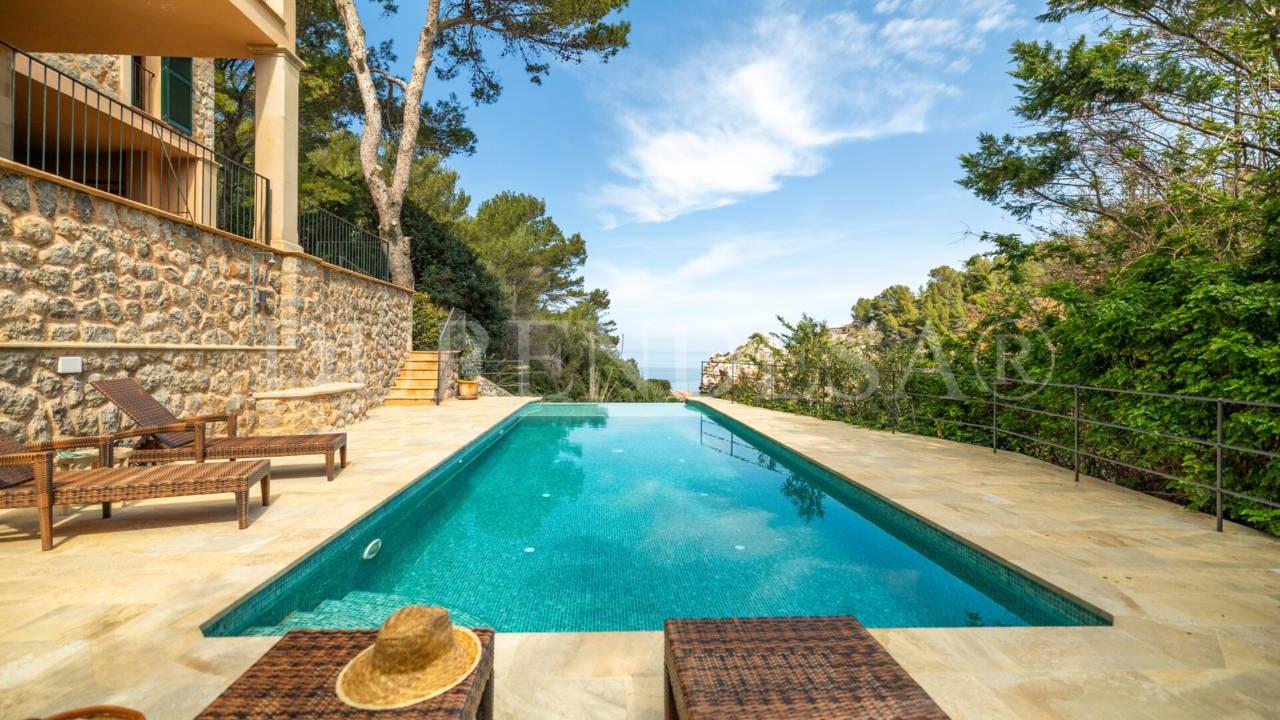 Villa in Deià by 3.950.000€_3