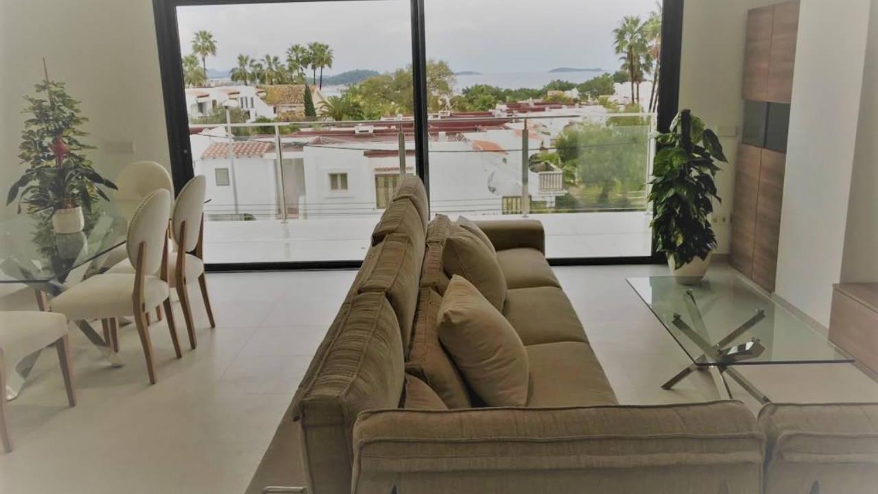 Penthouse apartment in Santa Eulària des Riu by 735.000€_7