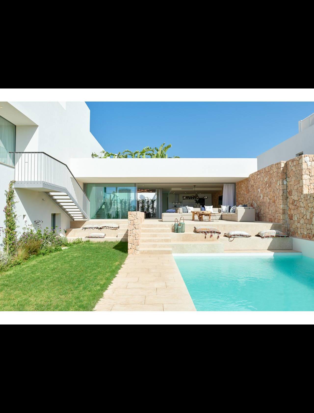 House for sale in Cala Comte